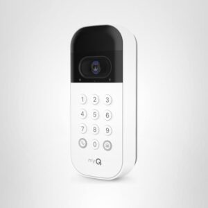 myQ - Teclado inteligente de video para puerta de garaje con cámara gran angular, códigos PIN personalizables y control de teléfono inteligente. Toma el control de tu acceso al garaje, funciona con